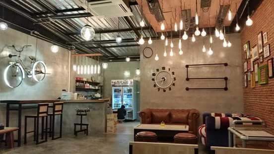 The Bike Loft Family Hostel Хуахін Екстер'єр фото