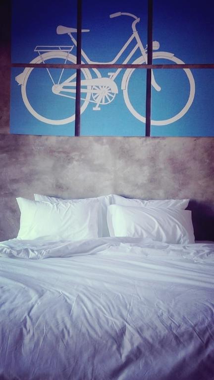 The Bike Loft Family Hostel Хуахін Екстер'єр фото